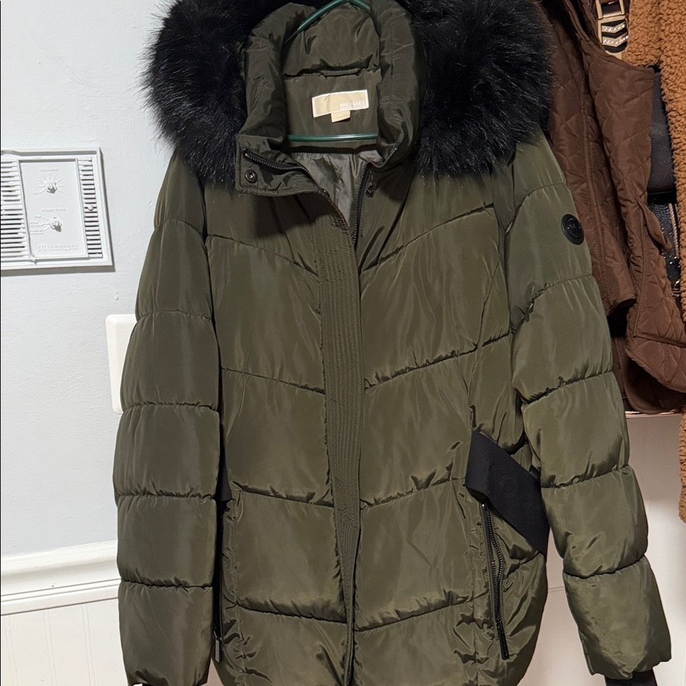 Michael Kors Olive Green Puffer Jacket with Black Fur Hood